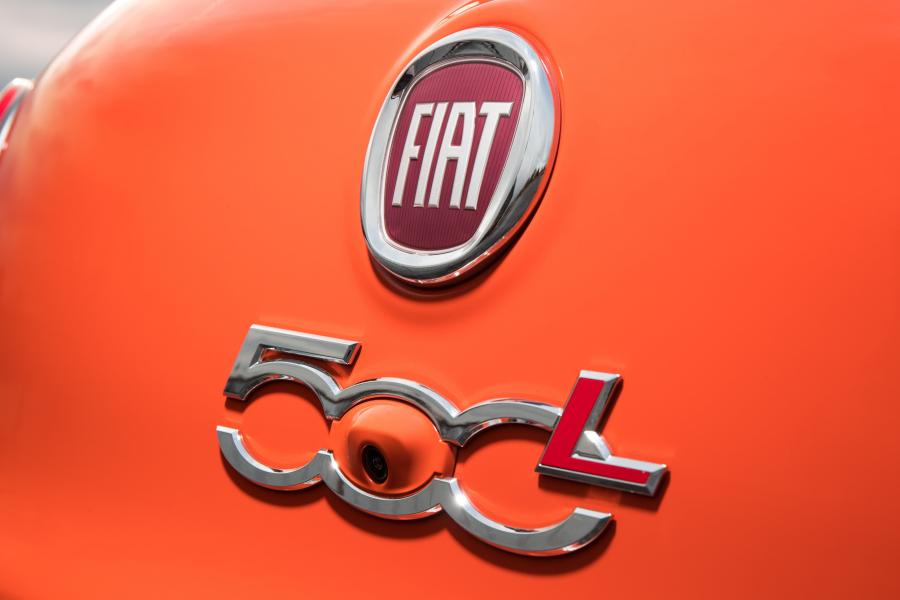 Логотип Fiat 500L Cross (330) 2017 года  (UK) (фото 43 из 89)